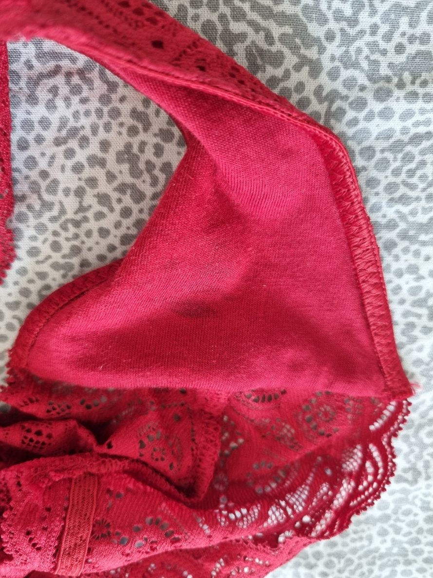 perizoma rosso in pizzo - immagine 6