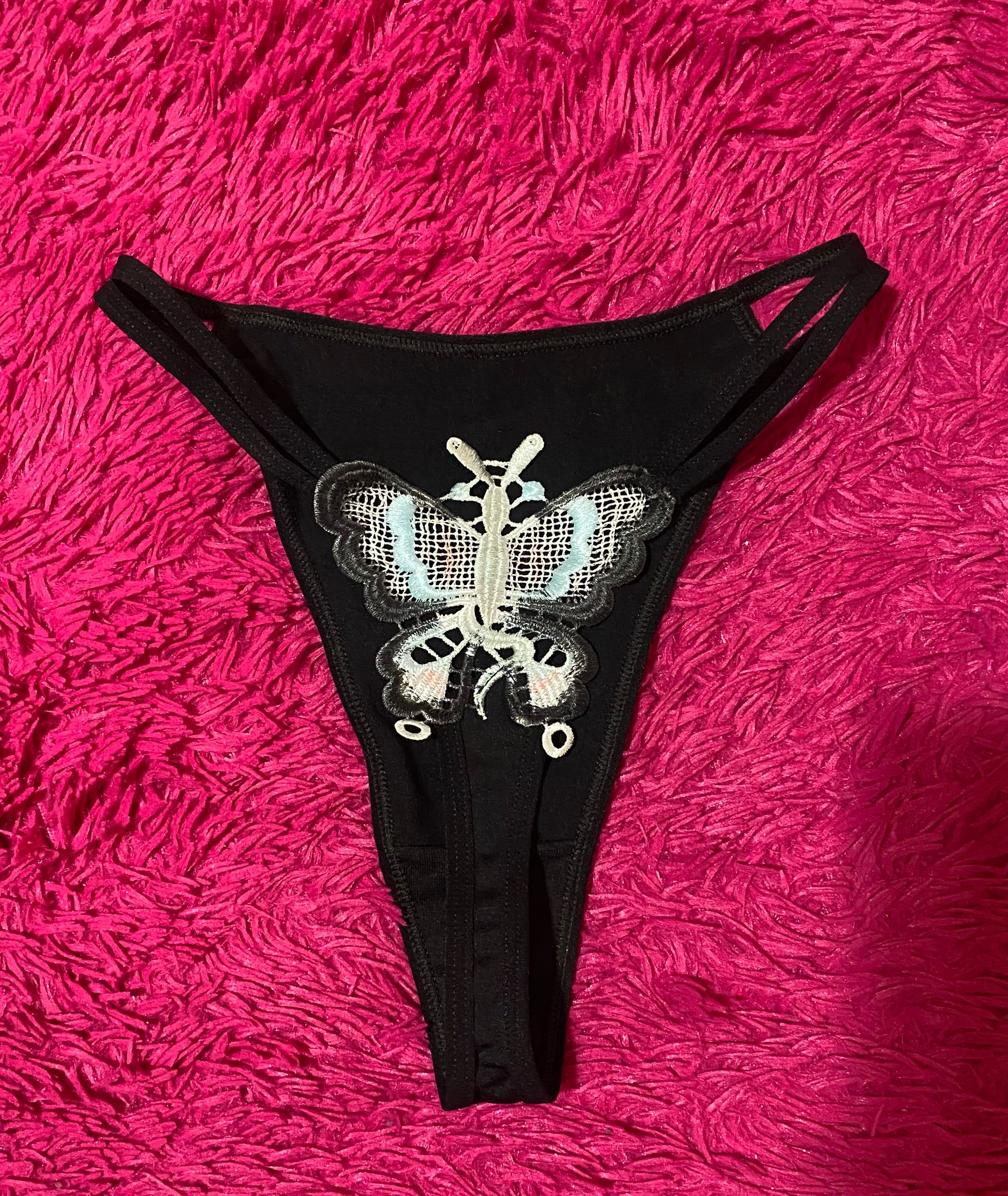Tanga ricamato