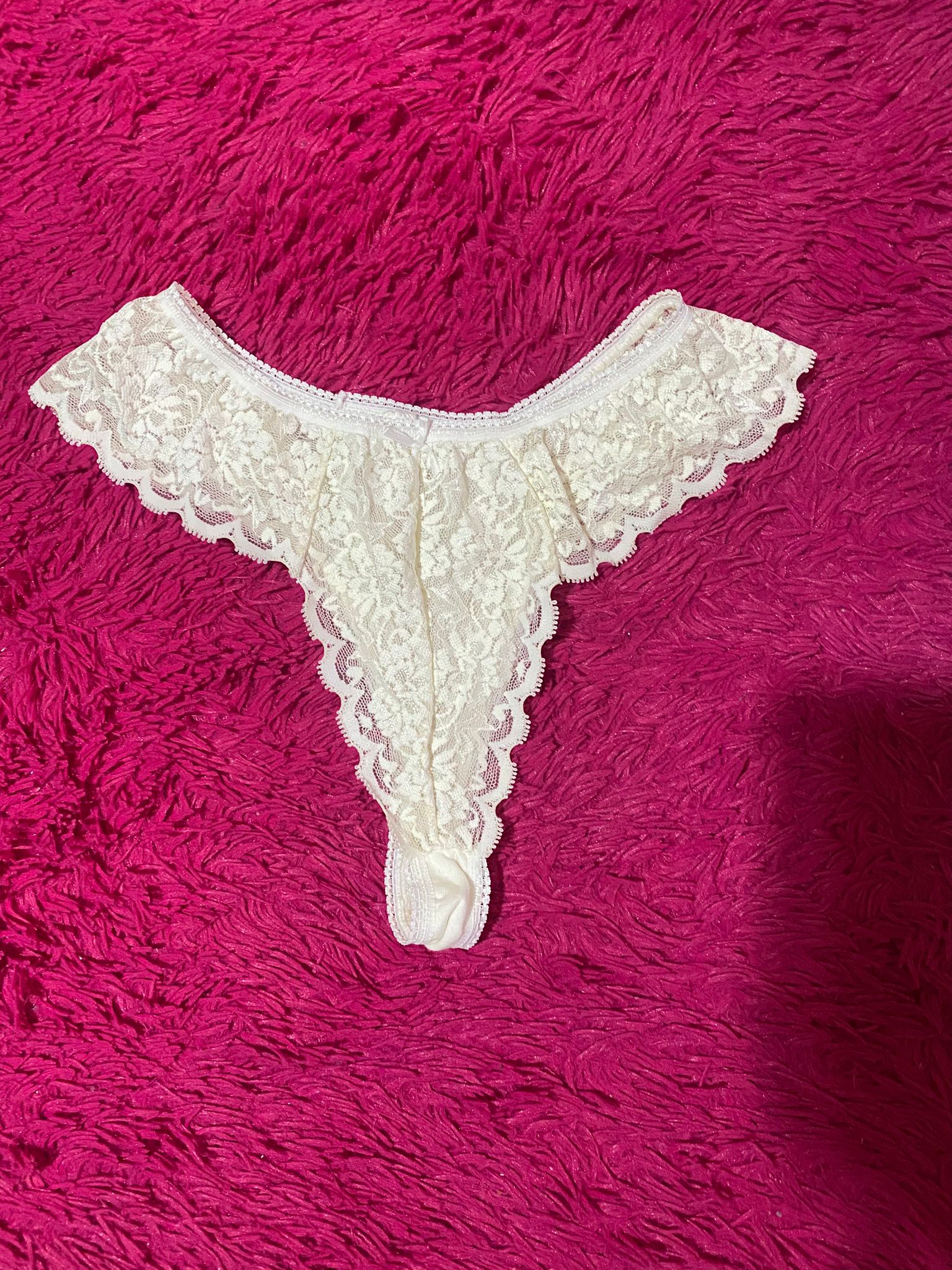 Tanga bianco in pizzo